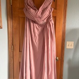 Elegant Pink Evening Gown